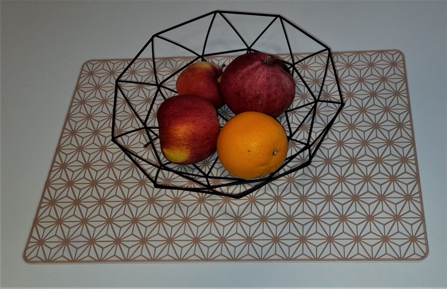 Dvipusis padėkliukas ant stalo stačiakampis